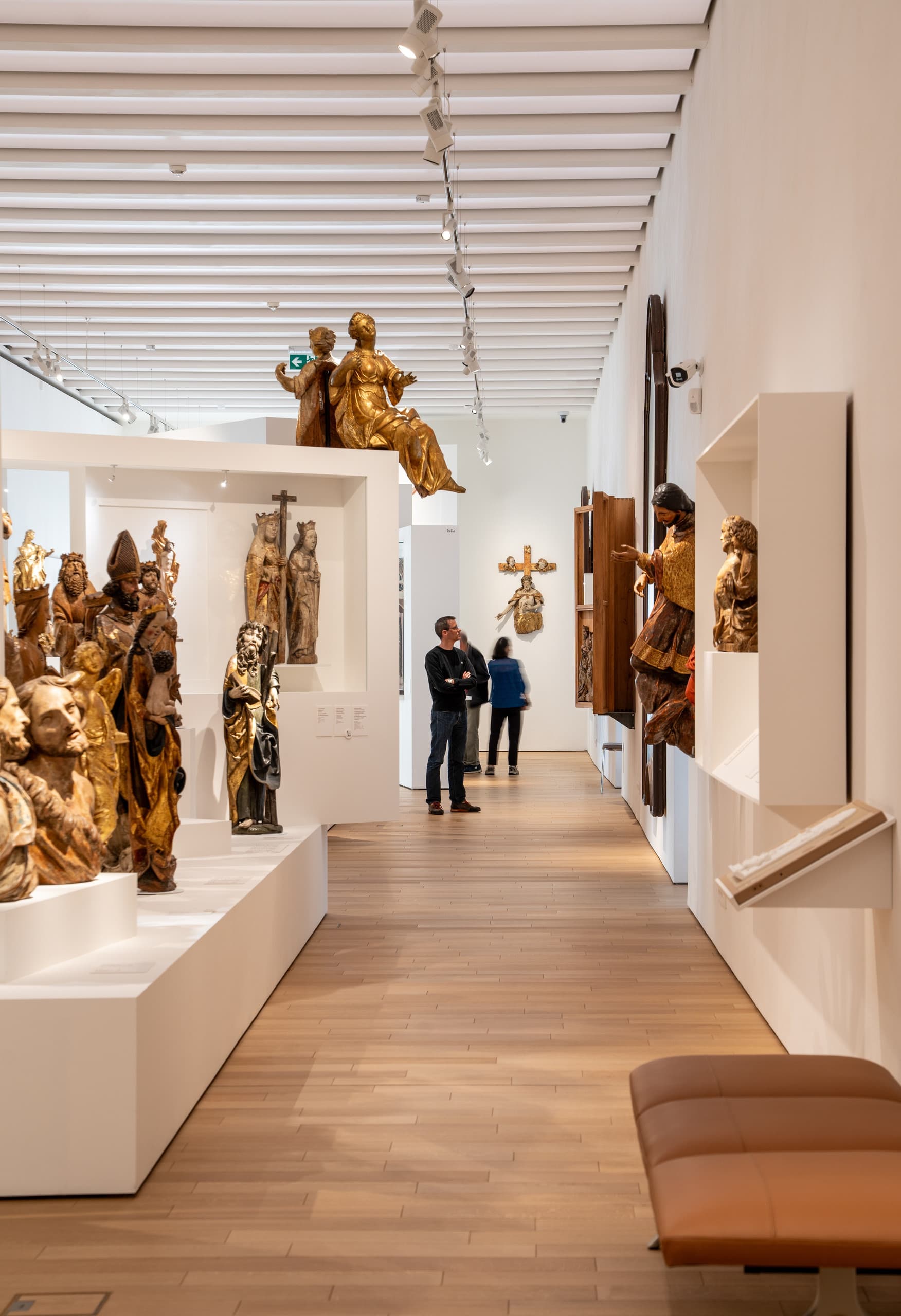 ERCO Eclipse Strahler beleuchten Kunst in der Slovakischen Nationalgalerie, Bratislava.