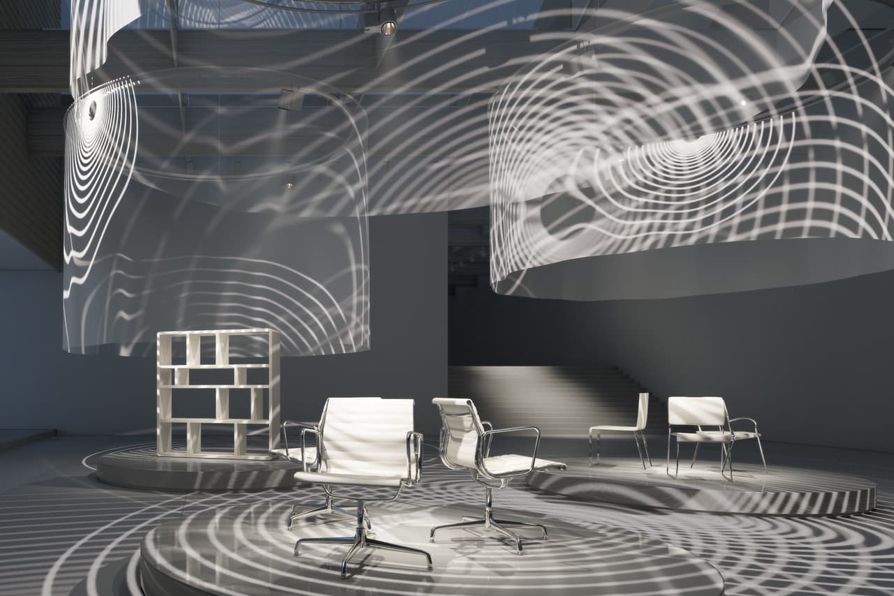 Ausstellungsraum mit ERCO Lichttechnik, die architektonische Elemente hervorhebt und eine Bühnenatmosphäre schafft.