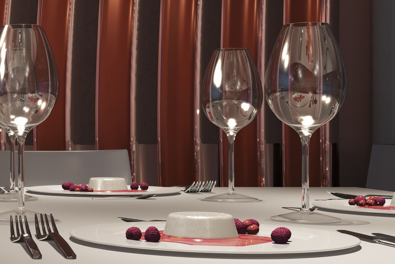 Elegante Tischdekoration mit brillanten Gläsern und Dessert, betont durch Lichtreflexionen.