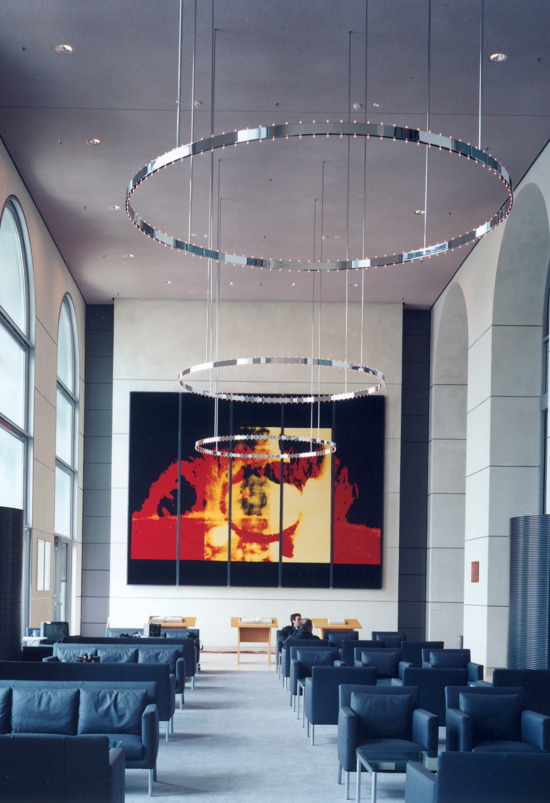 ERCO Avalon Lichtstrukturen im Reichstagsgebäude, die Beleuchtung und Design vereinen.