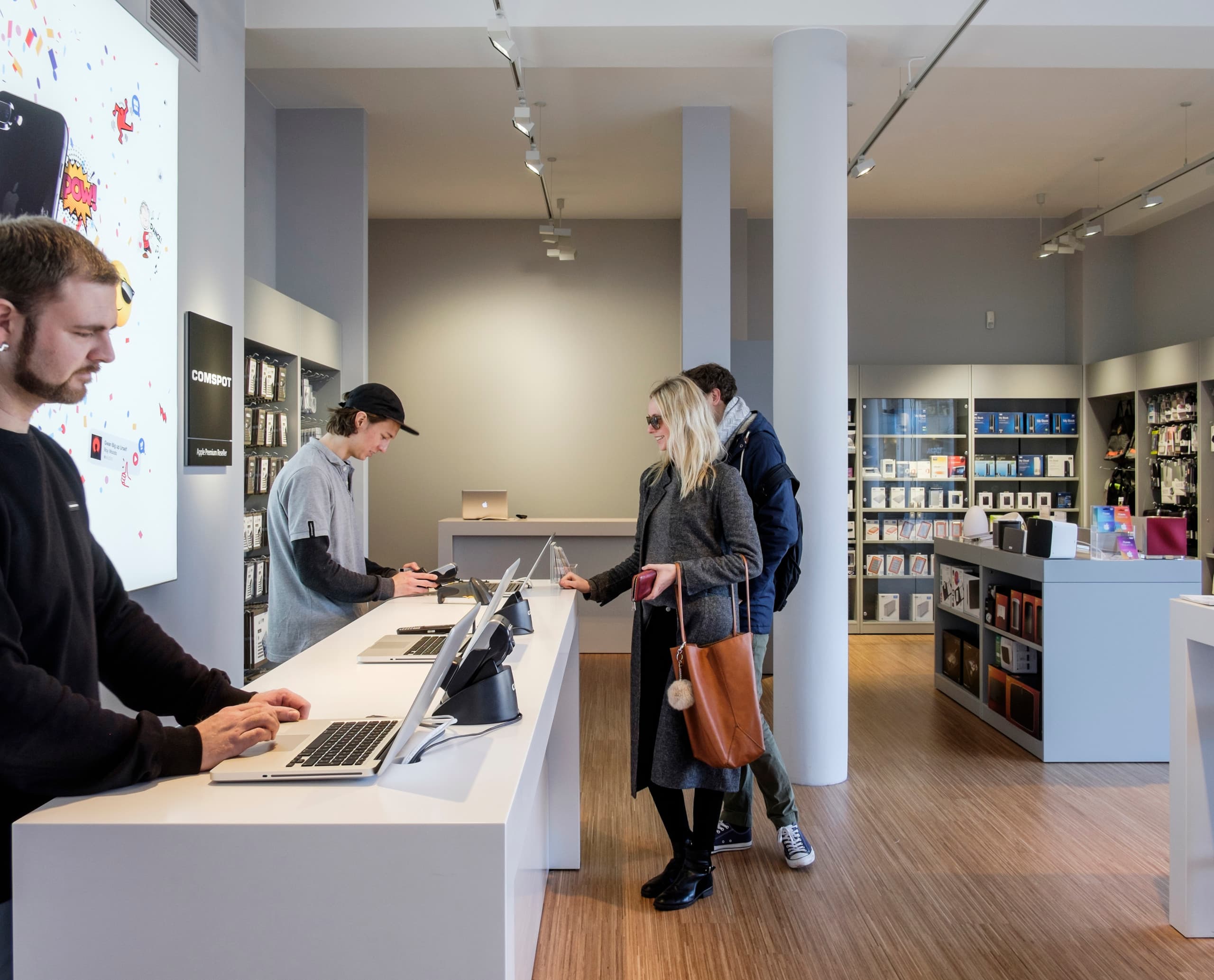 Comspot IT-Fachgeschäft, Hamburg