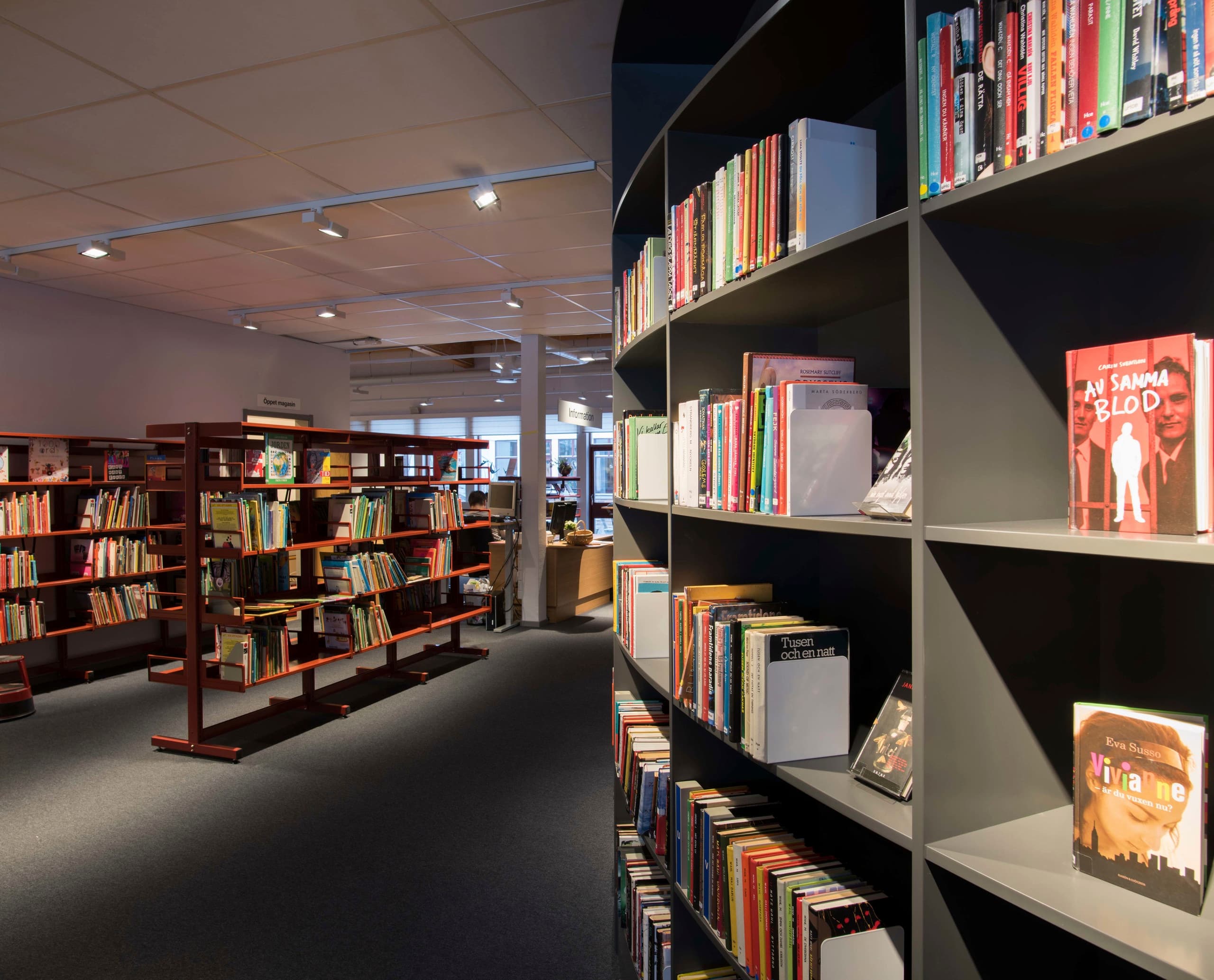 Bibliothek, Tibro