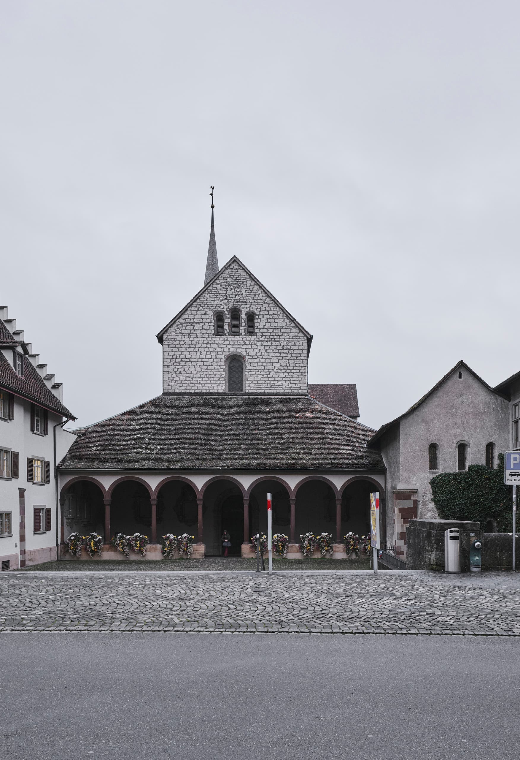 Panorama Ansicht eines Museums von Außen.