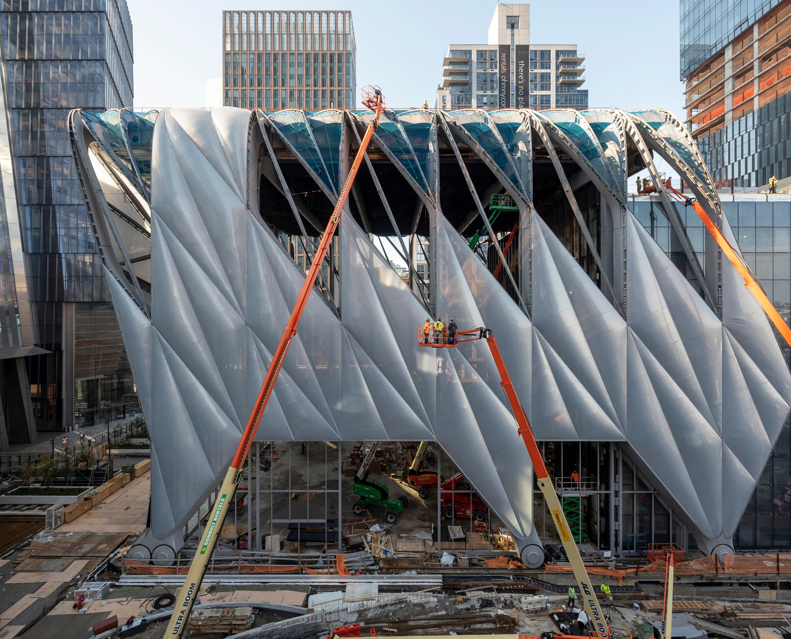 Die Shed/Hudson Yards mit ERCO Licht, ein wandelbarer Kulturort in New York.
