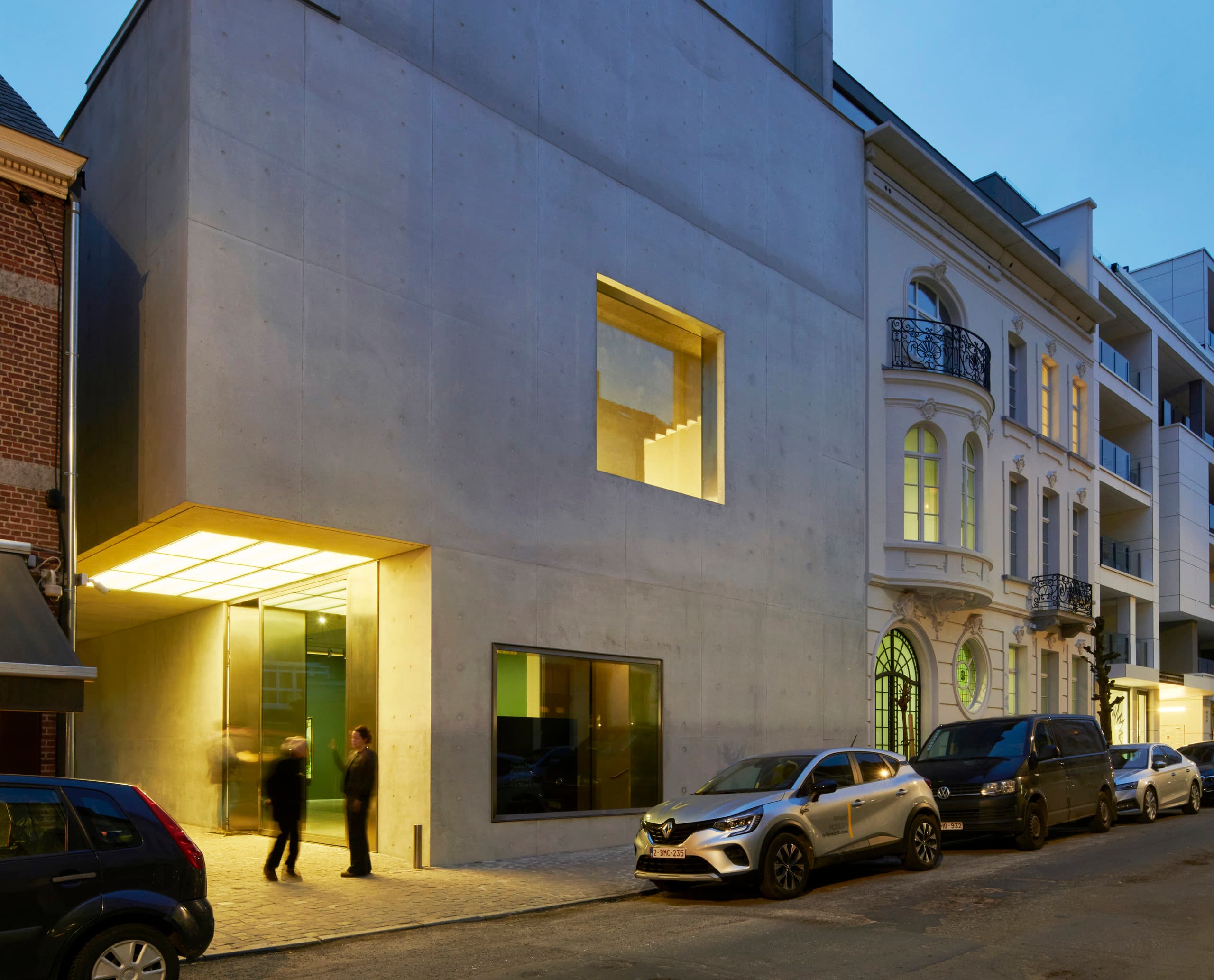 Xavier Hufkens Galerie in Brüssel mit ERCO LED-Beleuchtung für flexible Kunstausstellungen.