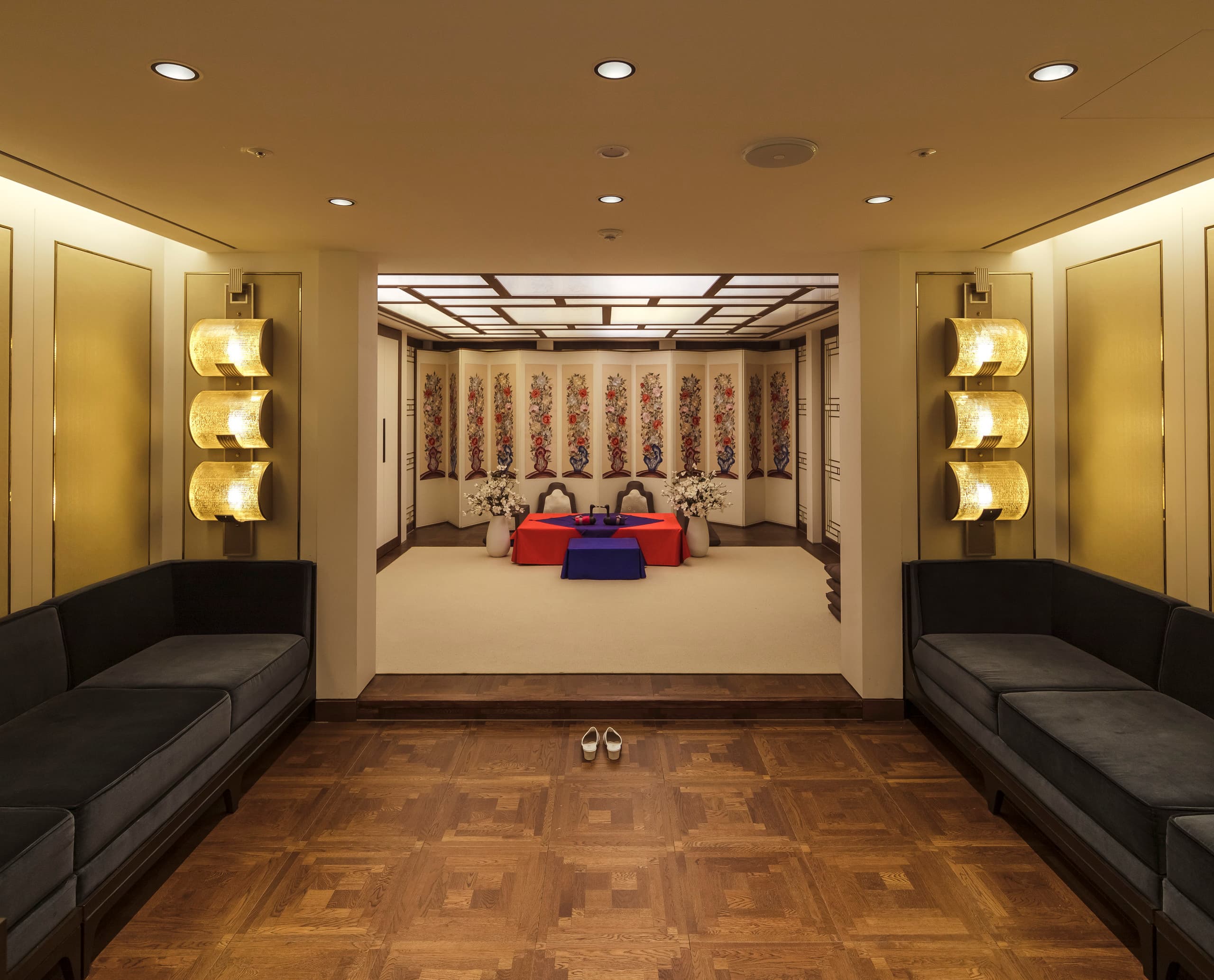 ERCO LED-Beleuchtung im Le Méridien Seoul: Gastfreundliches Ambiente mit akzentuiertem Lichtdesign für ein exklusives Hotelerlebnis.