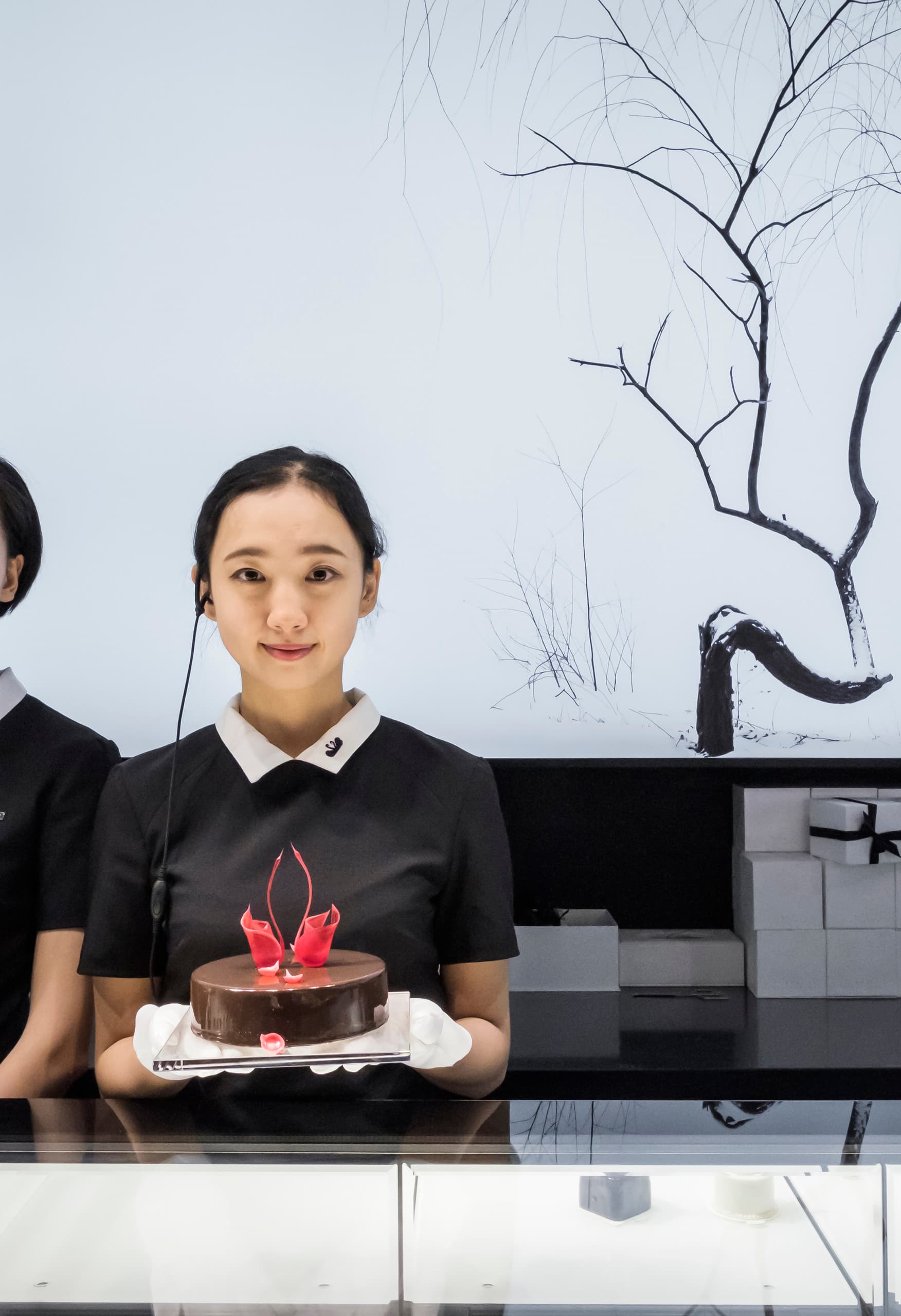 Black Swan Patisserie in Peking mit ERCO Optec Strahlern für kontrastreiche Beleuchtung.