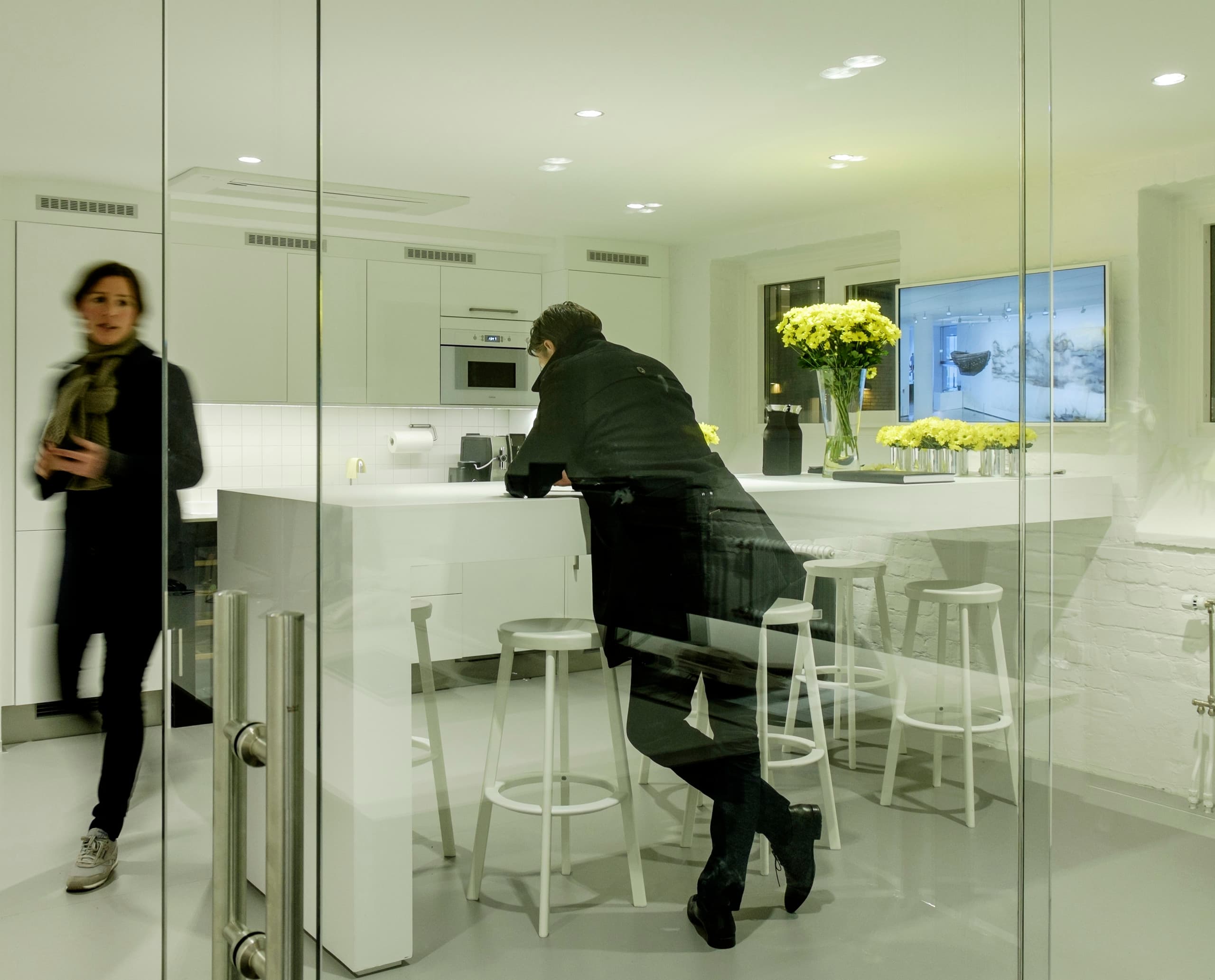 ERCO Showroom Stockholm: Moderne LED-Beleuchtung in einer ehemaligen Glühbirnenfabrik.