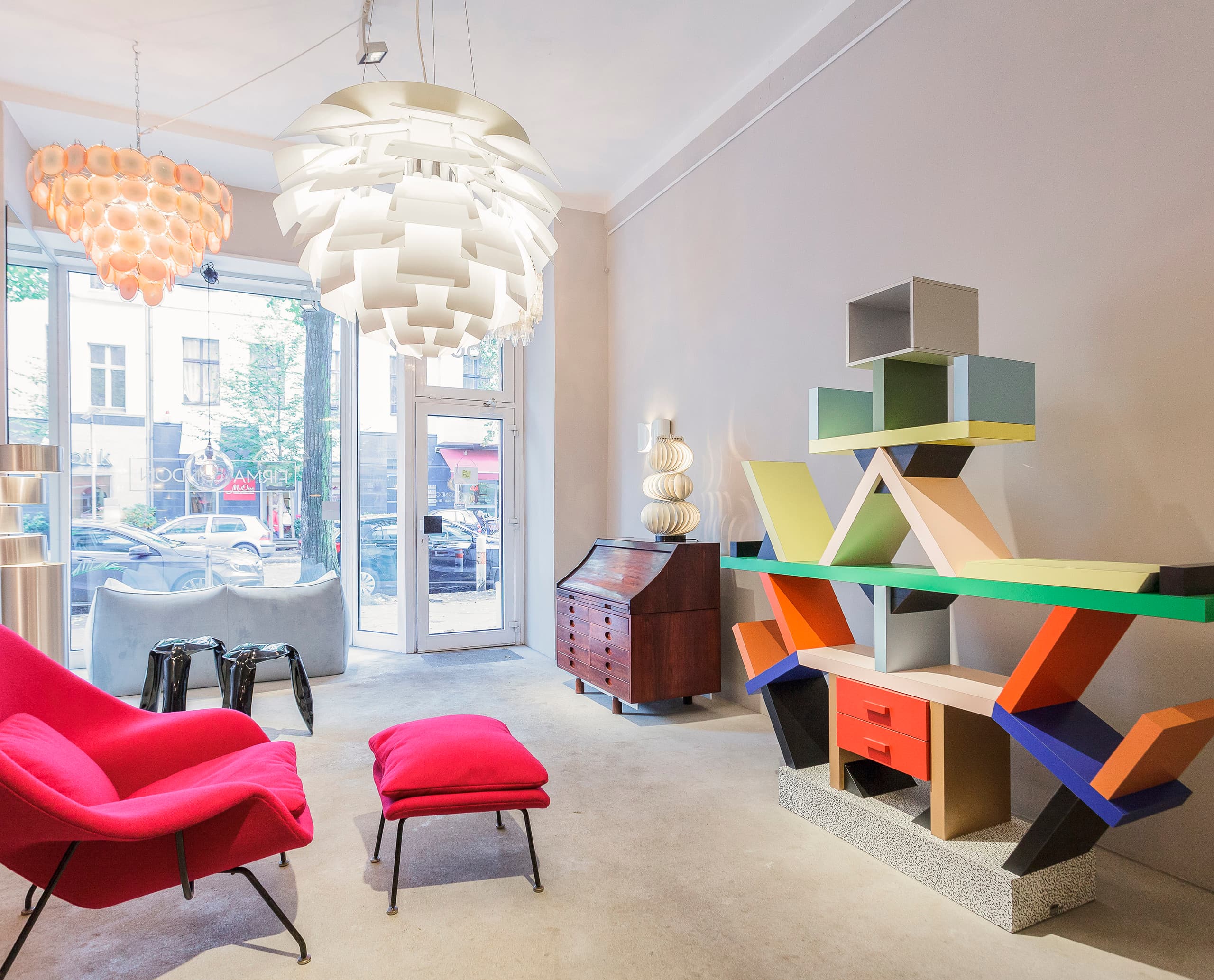 Firma London: Vintage-Design mit ERCO LED-Leuchten und Spherolit-Technologie für flexible Shopbeleuchtung.