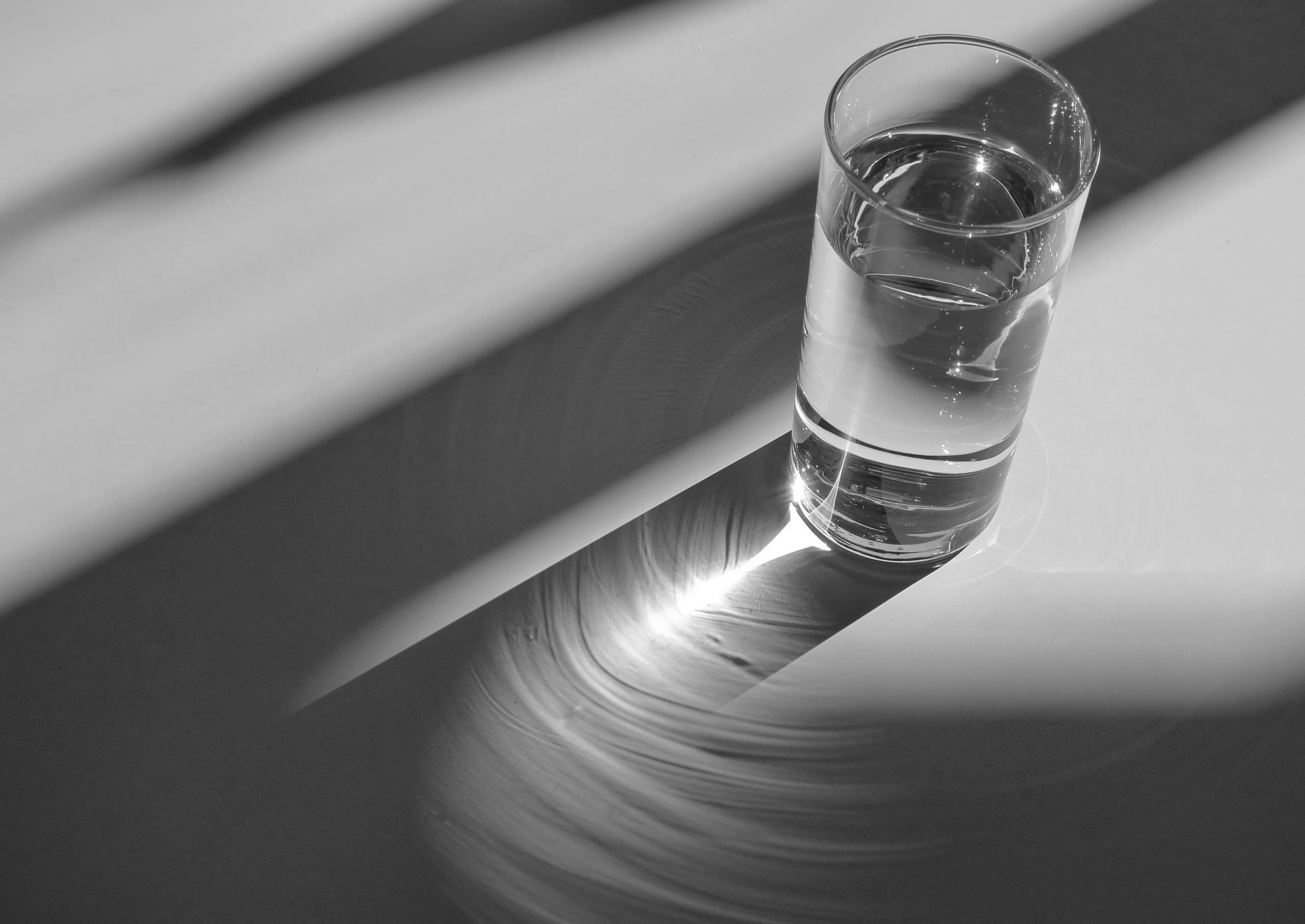 Schatten auf Glas