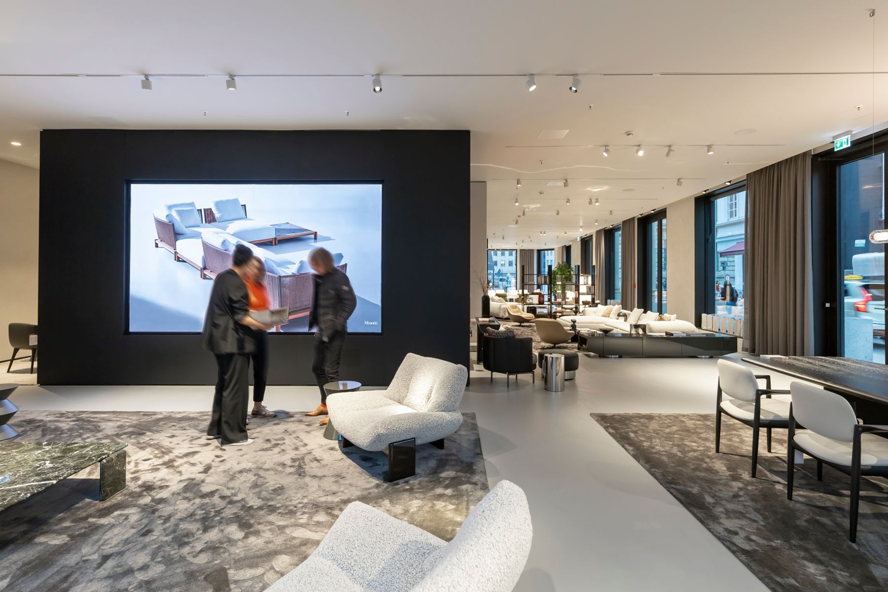 Flagship store di Minotti by pesch, Amburgo. Architettura/architettura di interni: Pesch International Interiors GmbH, Colonia. Committente: Pesch International Interiors GmbH, Colonia. Progettazione dell’impianto: Göpotec, Amburgo. Progettazione illuminotecnica: SK Systems, Amburgo. Fotografia: Frieder Blickle.