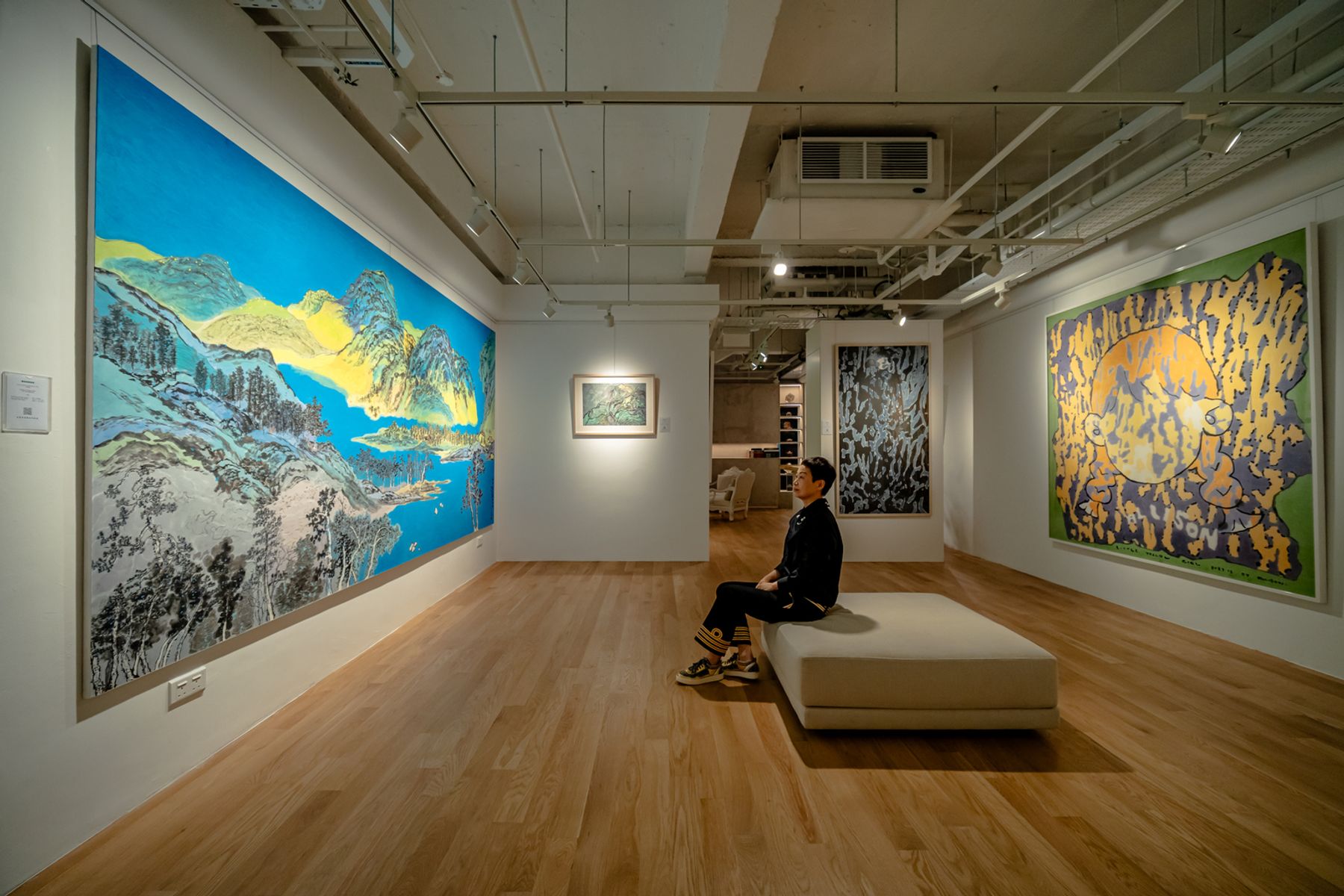 Woosee Gallery, Singapore. Photography: Shiya Creative Studio.