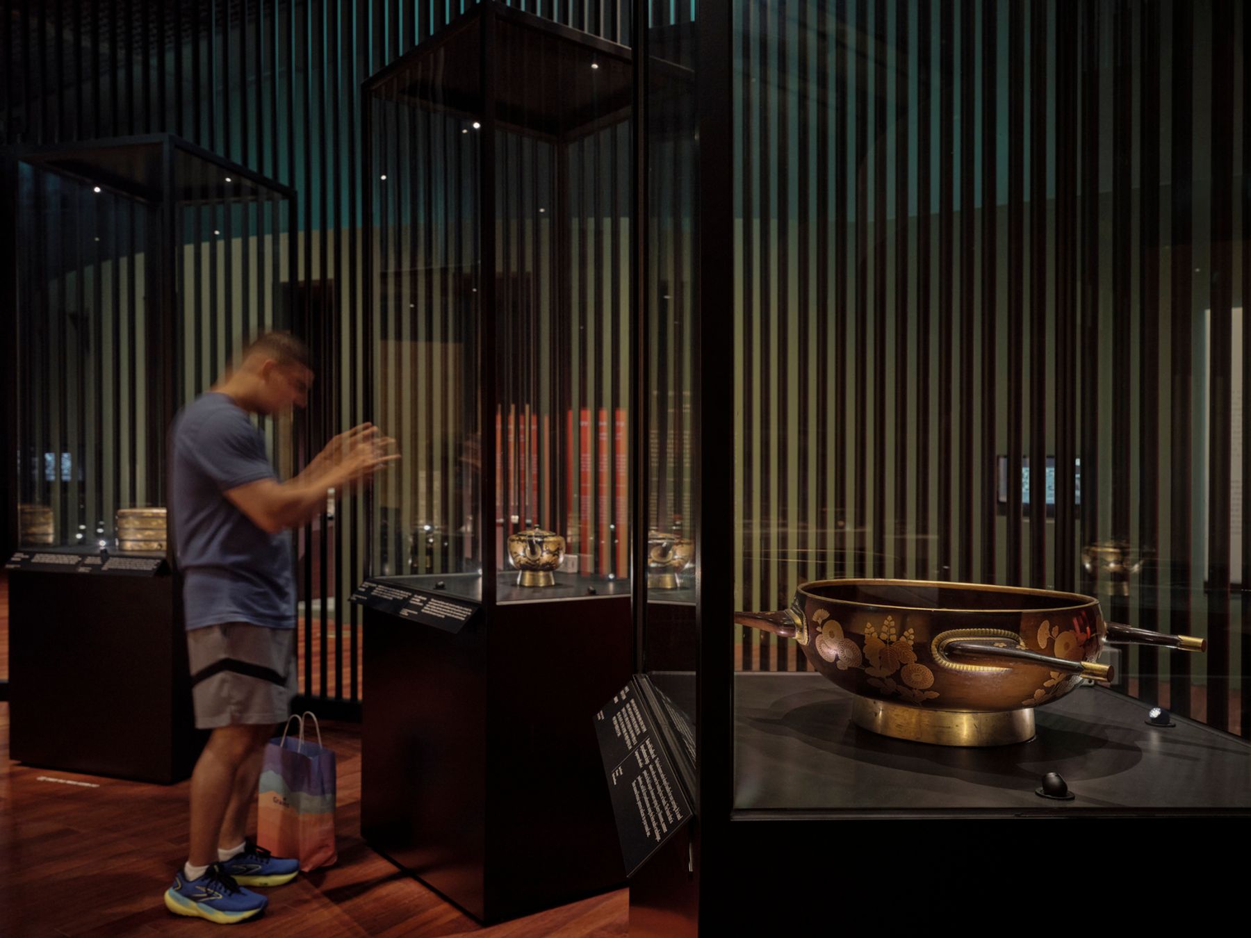 Musée national de Corée, Séoul. Photographie : Raphael Olivier ; Exposition « Lacquerware of East Asia (Corée, Japon et Chine) du 10 juillet 2024 au 22 septembre 2024.