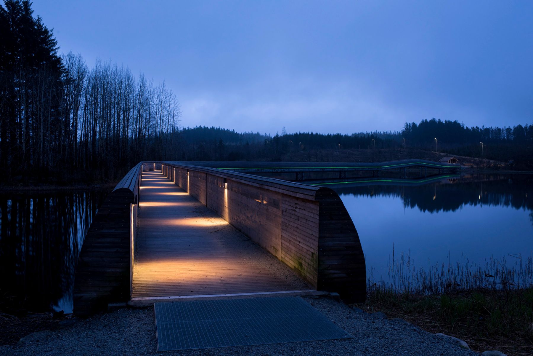 Midgardsormen, Stavanger. Architecture : Asplan Viak Thorir Helgason et Torunn Tunset. Conception lumière : Lyse Stavanger. Photographie : Johan Elm, Stockholm.