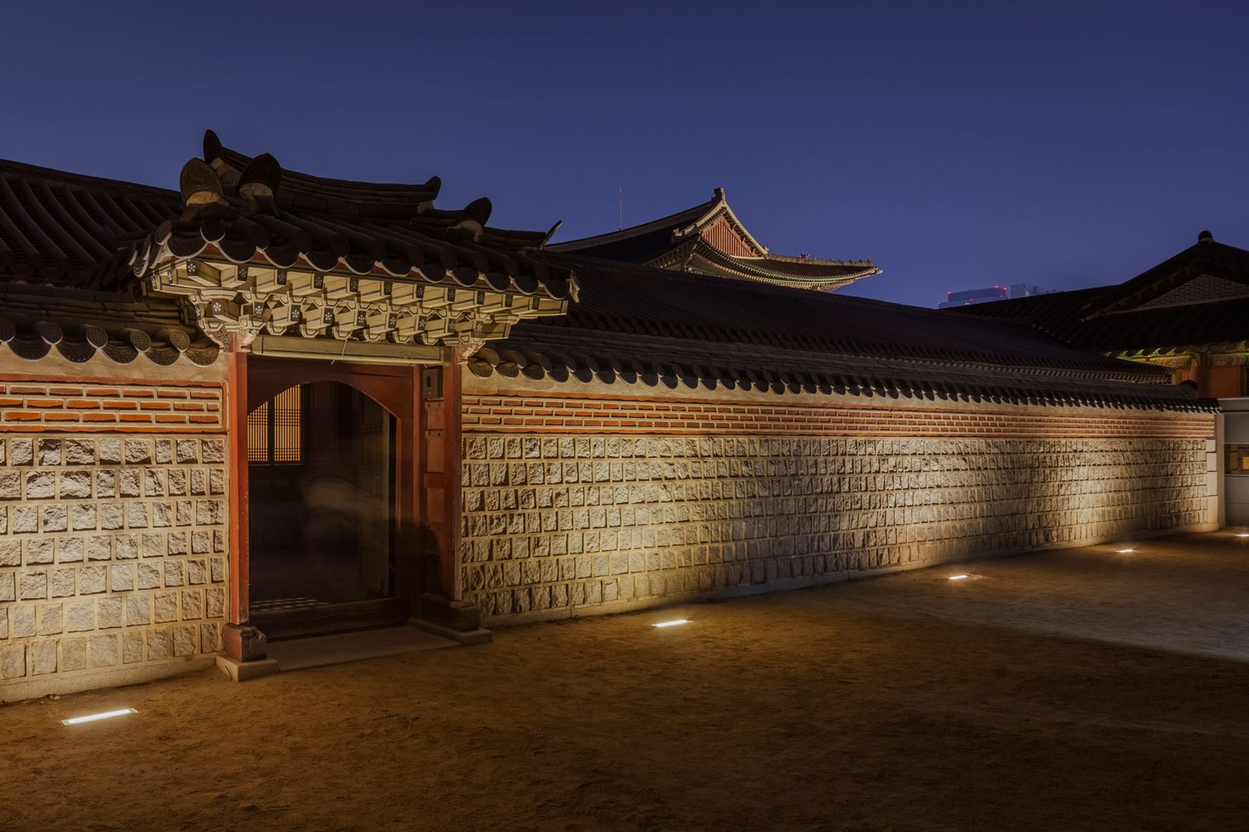 Gyeongbokgung Palace, Séoul. Conception lumière : bitzro & partners, Séoul. Photographie : Jackie Chan, Sydney.