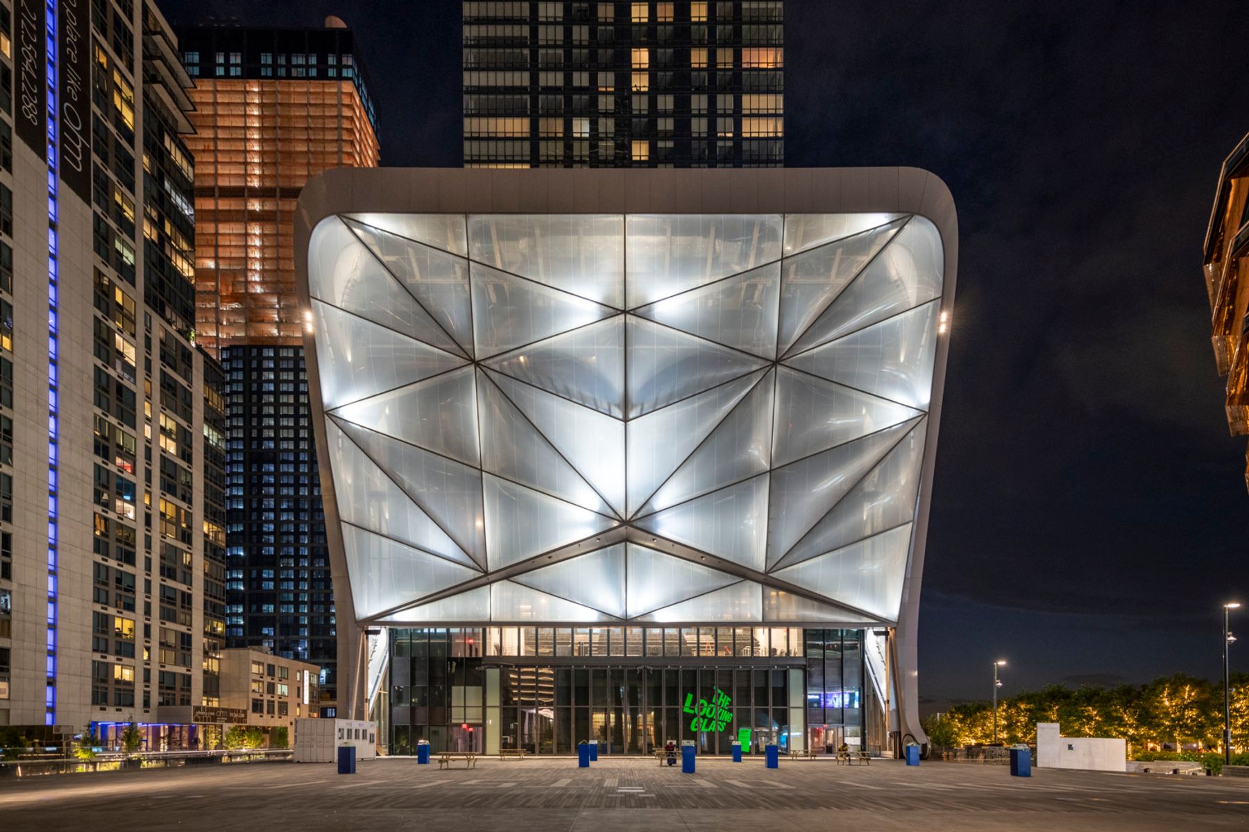 The Shed/Hudson Yards, New York. Architecture: Diller Scofidio + Renfro, New York (lead architects), Rockwell Group, New York (collaborating architects). Lighting design: Tillotson Design Associates, New York. Photography: Timothy Schenk, New York