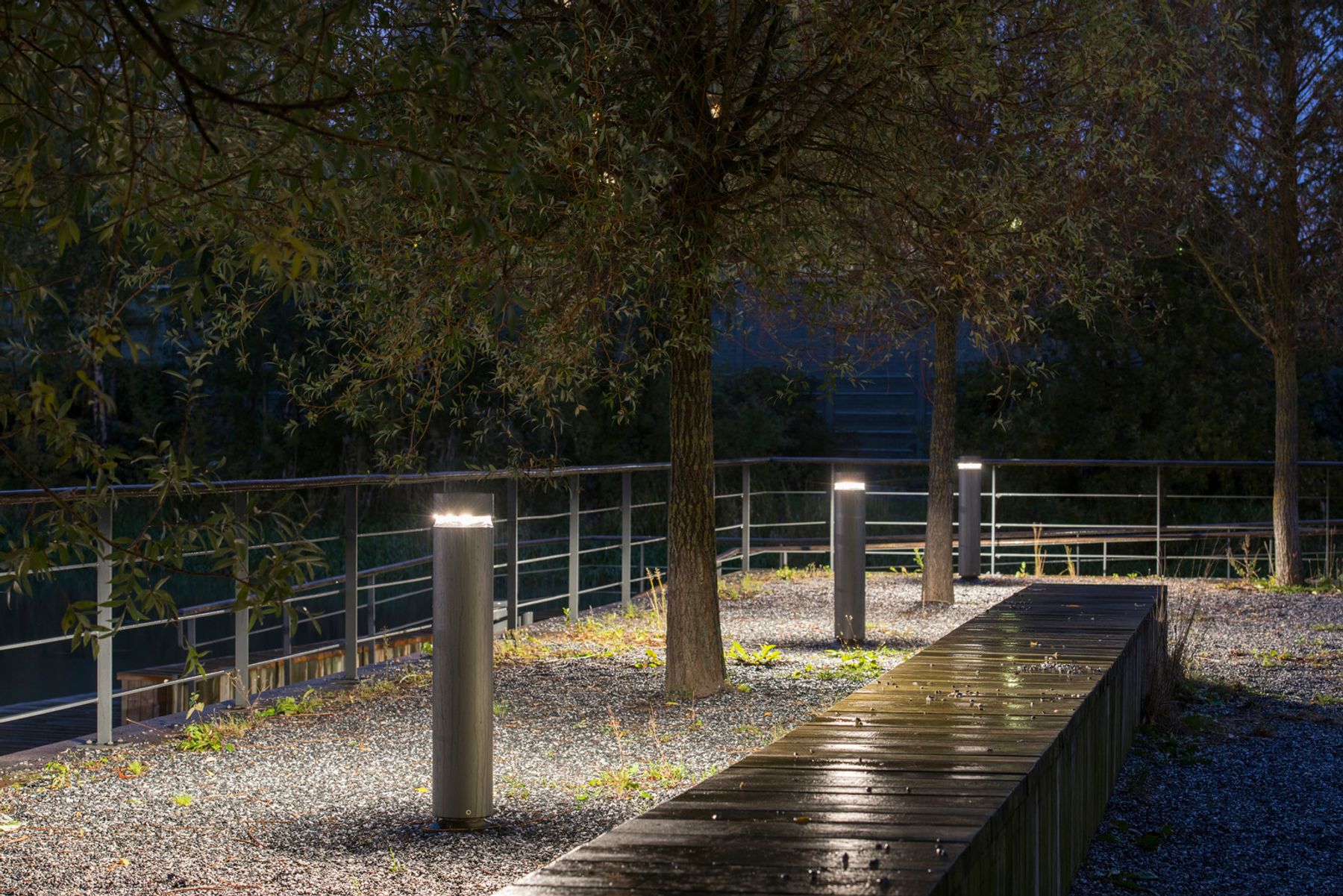 Annedal bostadsområde, Stockholm. Lighting design: Jonas Horowitz /Ljuskvalité, Stockholm; Peter Marcateus Asklund / Rejlers, Stockholm. Photography: Johan Elm, Stockholm.