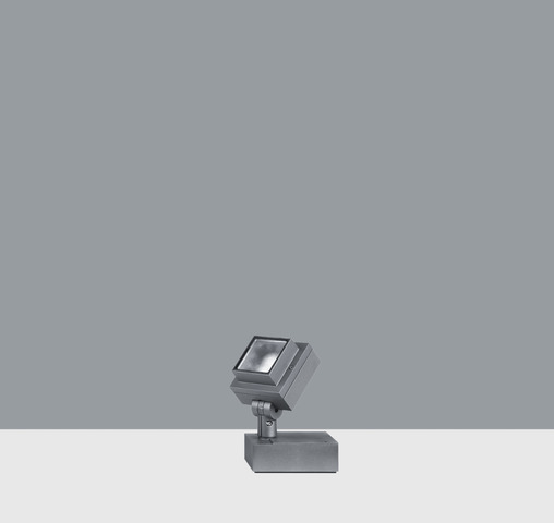 Außenraum - Scheinwerfer, Fluter und Wandfluter - Grasshopper | ERCO