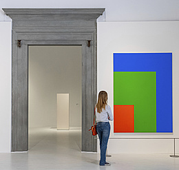 Color contrast