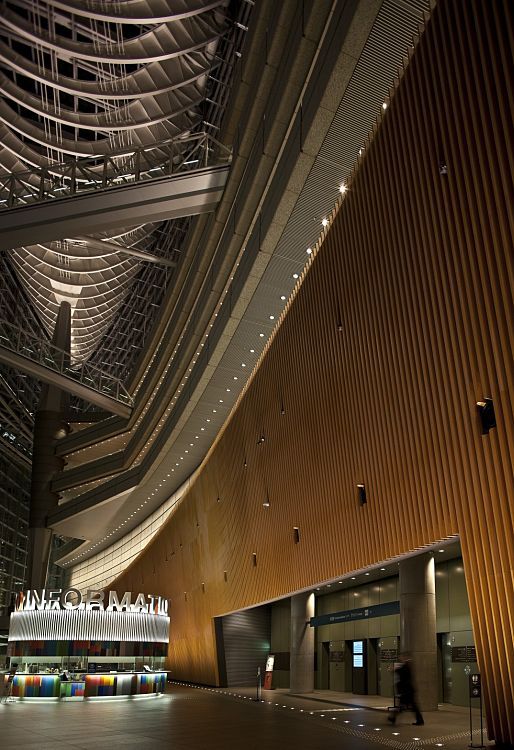 2010 Relighting of the Tokyo International Forum