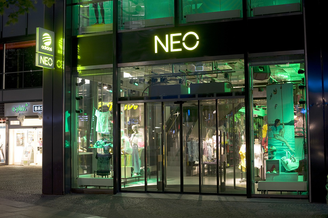 adidas NEO Store, Tauentzienstrasse