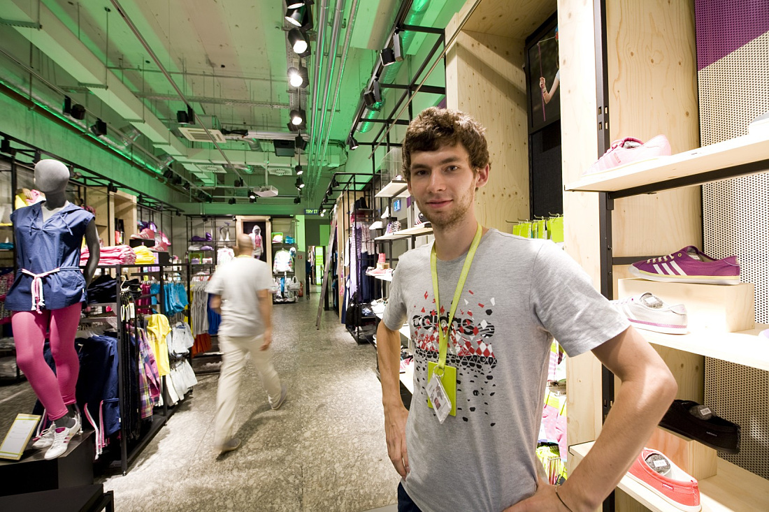 adidas NEO Store, Tauentzienstrasse