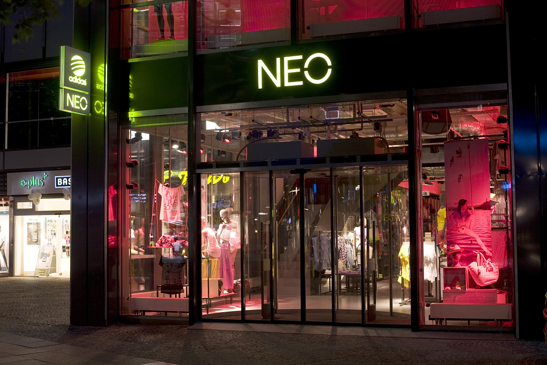 adidas NEO Store, Tauentzienstrasse