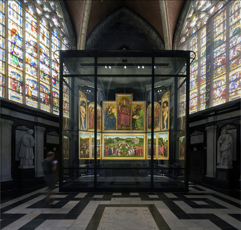 Altar, Ghent: The Adoration of the Lamb of God, Het Lam Gods