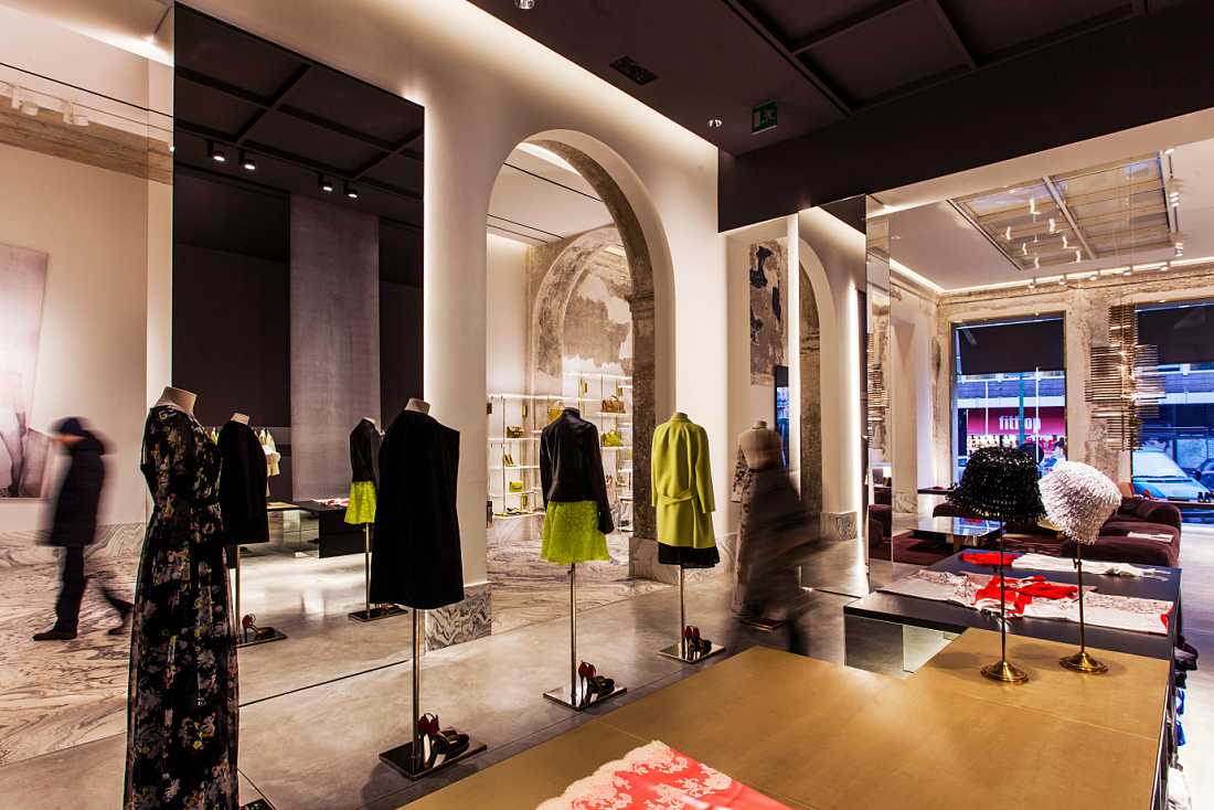 Antonia store, Milan