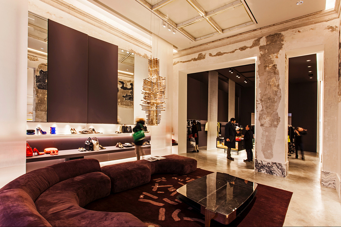 Antonia store, Milan