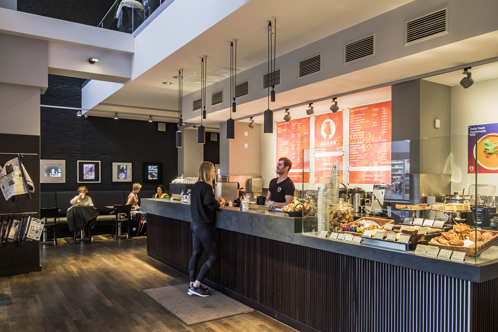 Café Caras, Berlijn