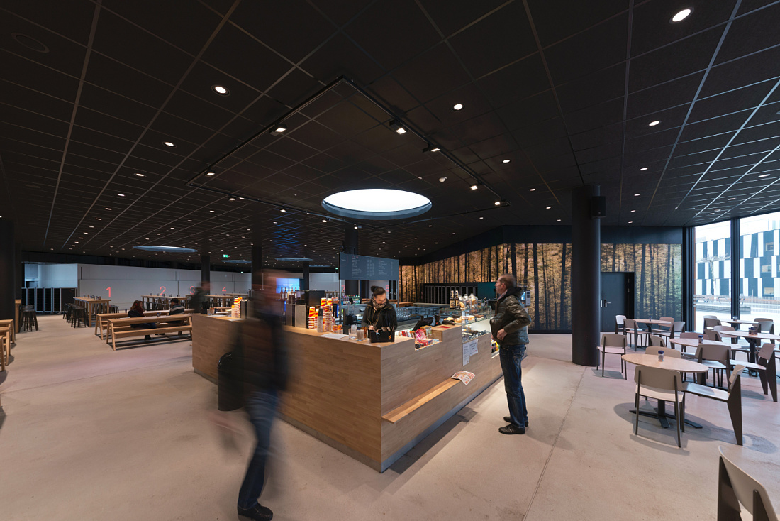 LED light: Cafeteria at the Vienna University of Economics and Business -  Community - Projects