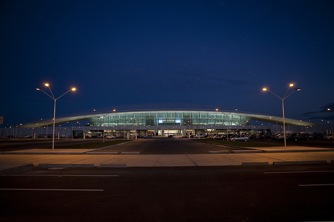Aéroport international de Carrasco