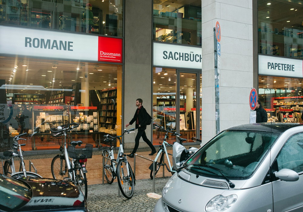 Dussmann das Kulturkaufhaus, Berlino