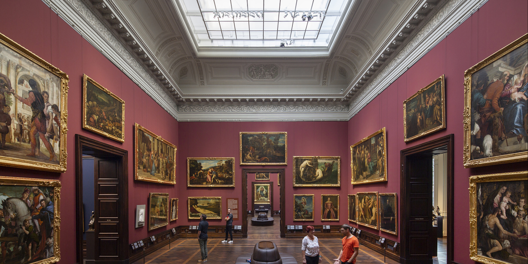 ERCO LED spotlights in the Old Masters Picture Gallery, Dresden, Germany