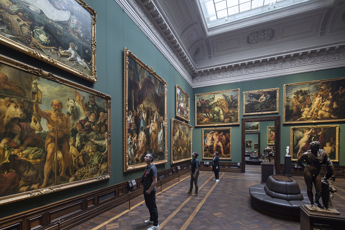 ERCO LED spotlights in the Old Masters Picture Gallery