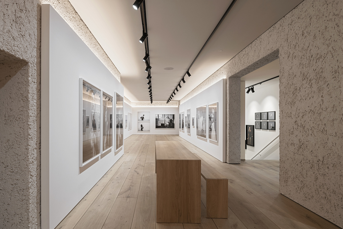 Luce ERCO per lo «Store e galleria d’arte Leica», Monaco di Baviera