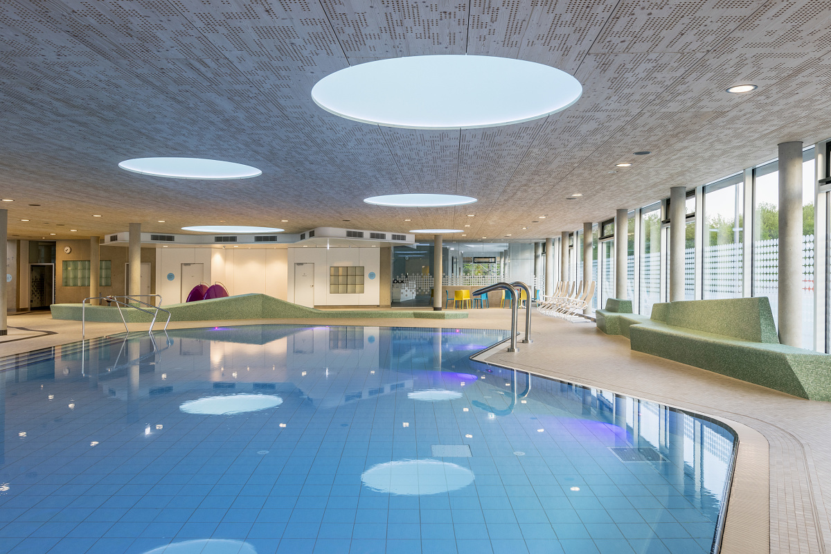 Piscina sportiva a Friedrichshafen