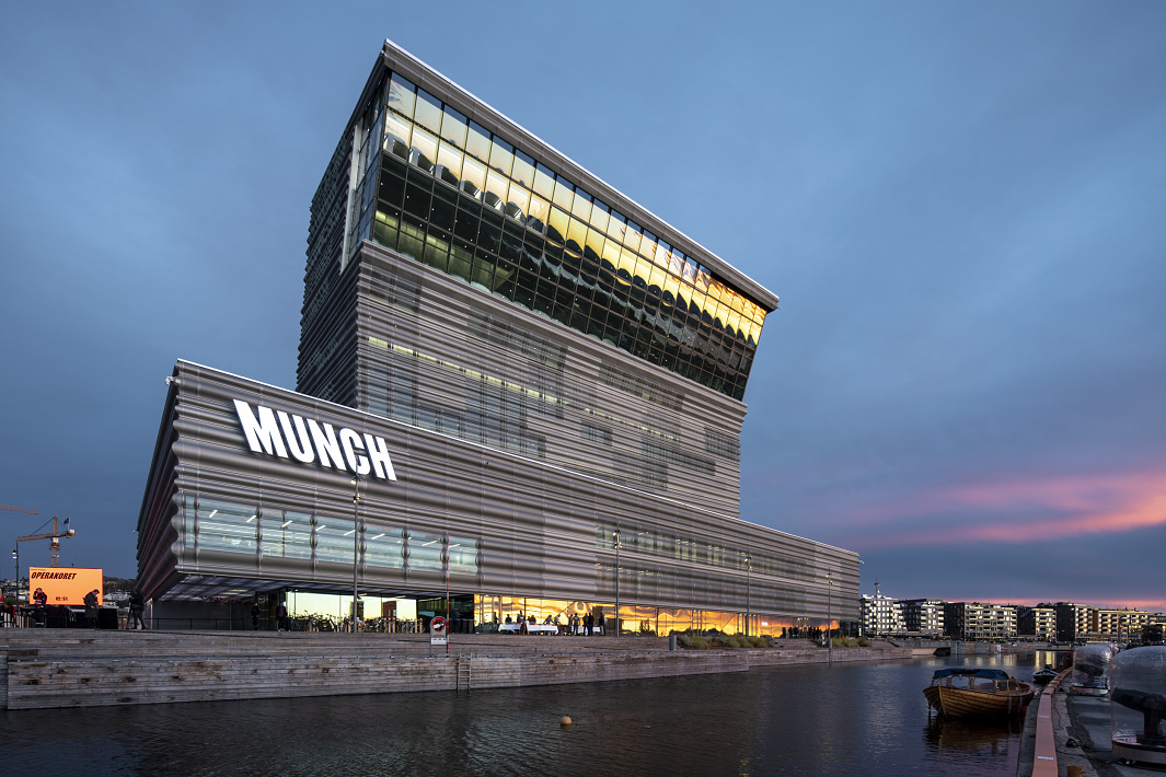 Highly versatile lighting systems for the Munch Museum Oslo