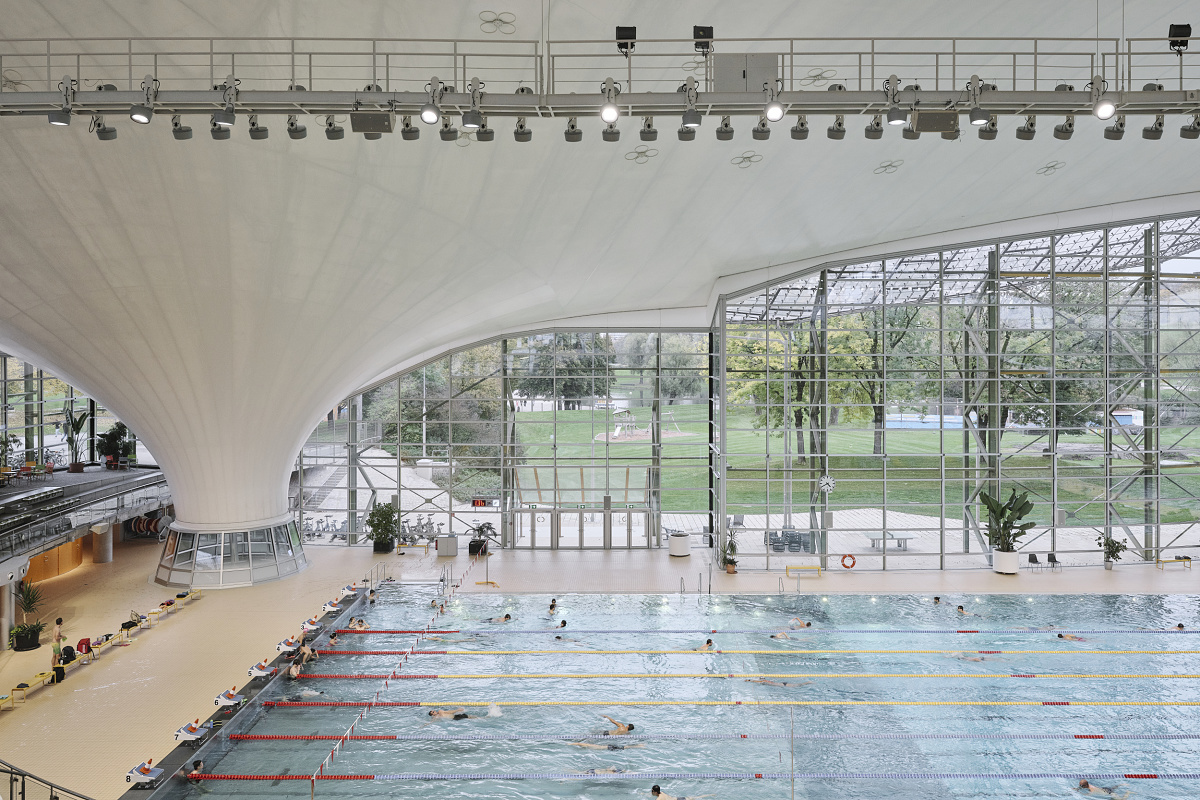 LED-Relighting Olympia-Schwimmhalle, München