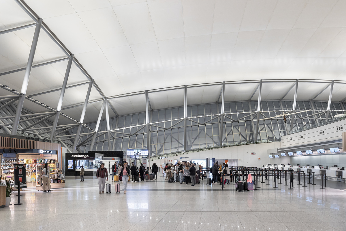 Rénovation d’éclairage par LED à l’aéroport international de Carrasco (Uruguay)
