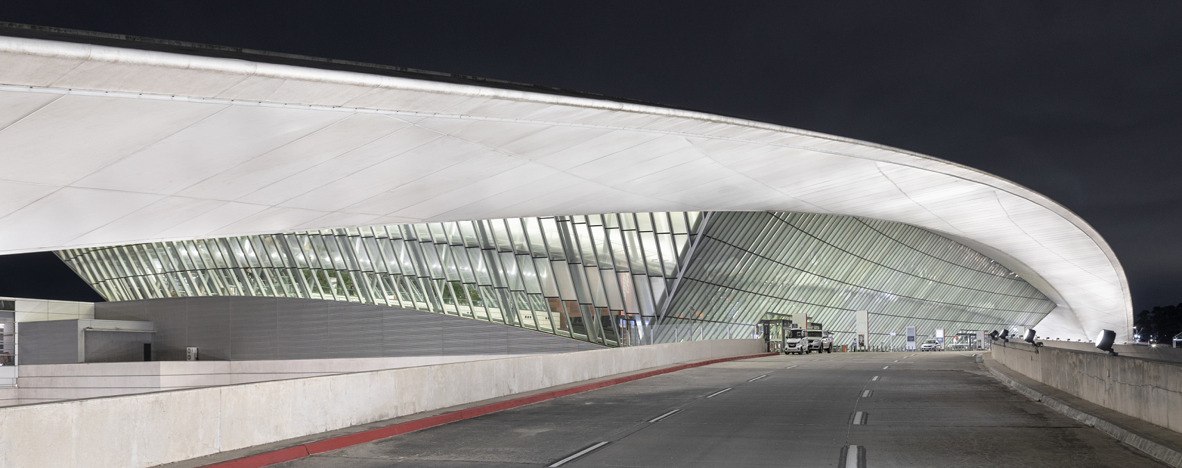 Rénovation d’éclairage par LED à l’aéroport international de Carrasco (Uruguay), Carrasco (Montevideo), Uruguay