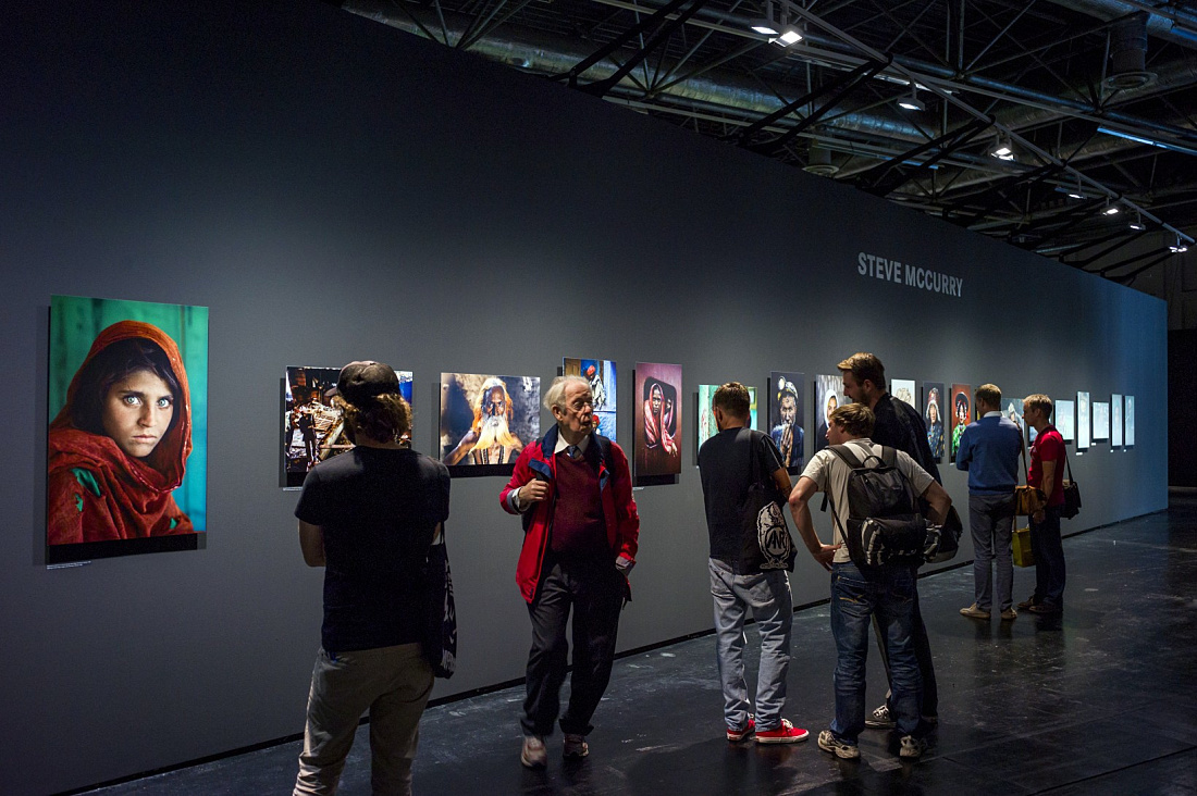 Leica trade fair stand and gallery, Photokina 2012