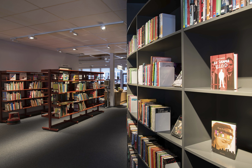 Bibliothèque, Tibro  