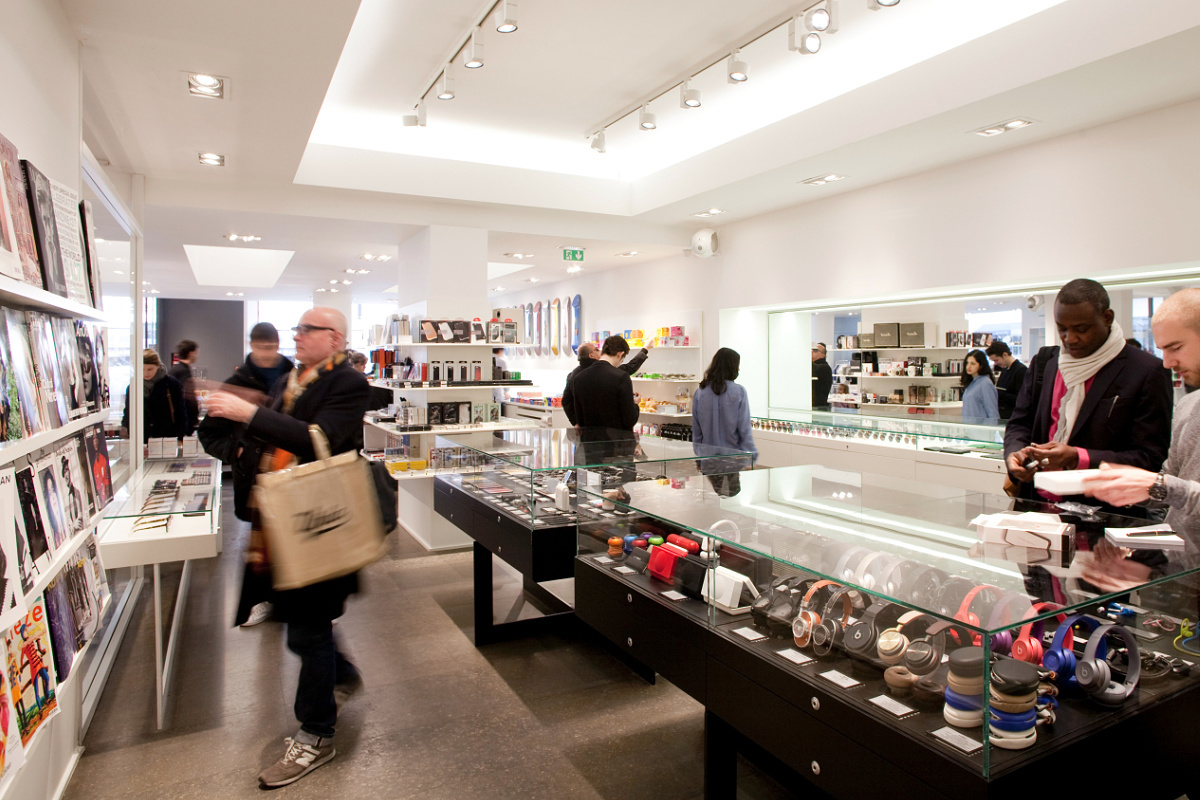 Lighting design: Retail design ceiling