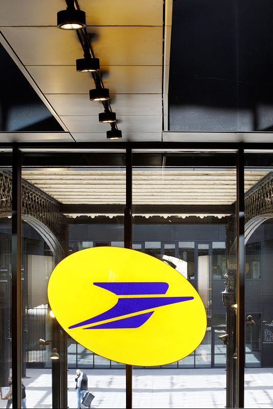 Poste Louvre, Parijs 