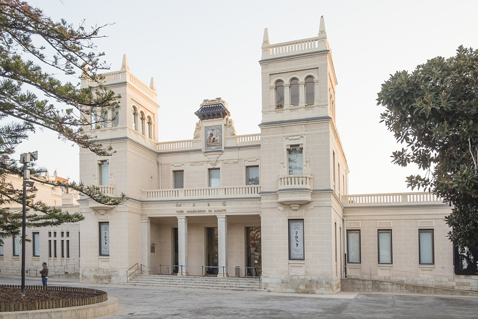 Projects Culture Marq Archaologisches Museum Der Provinz Alicante Alicante Erco