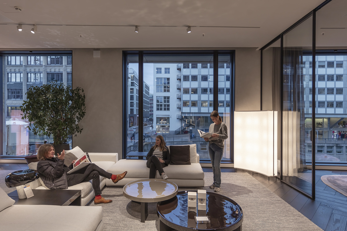 Minotti Flagship Store by pesch