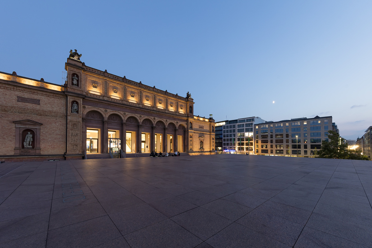 Museos: Luz en el espacio exterior