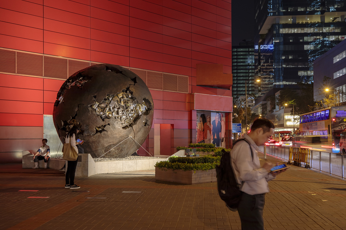 Museums: Light in the outdoor area